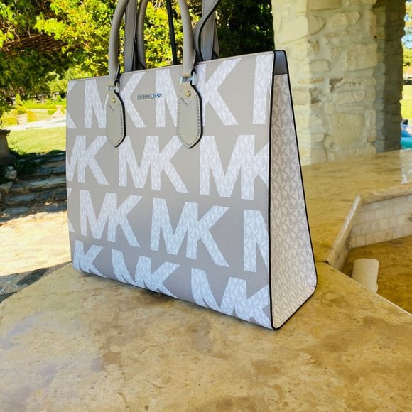 Michael Kors Large Everly  Tote&wallet set signature BNWT White grey - Picture 5 of 16